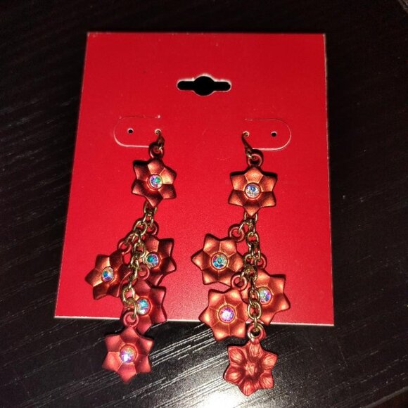 Red Poinsettia Dangle Earrings. NWT. Hook Back. For Pierced Ears. Very Festive. - Picture 1 of 3